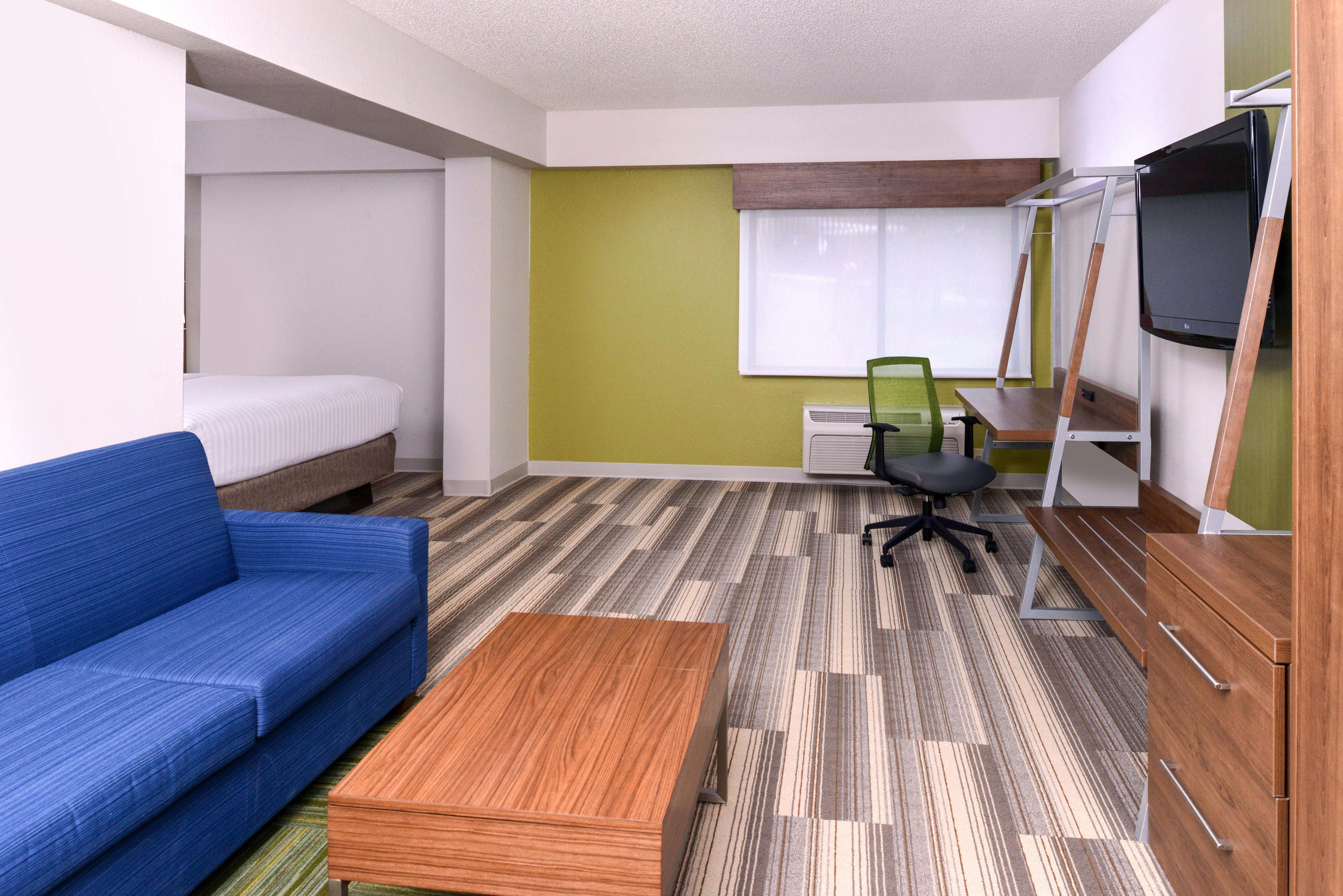 Holiday Inn Express & Suites Raleigh Ne - Medical Ctr Area By Ihg Exterior foto